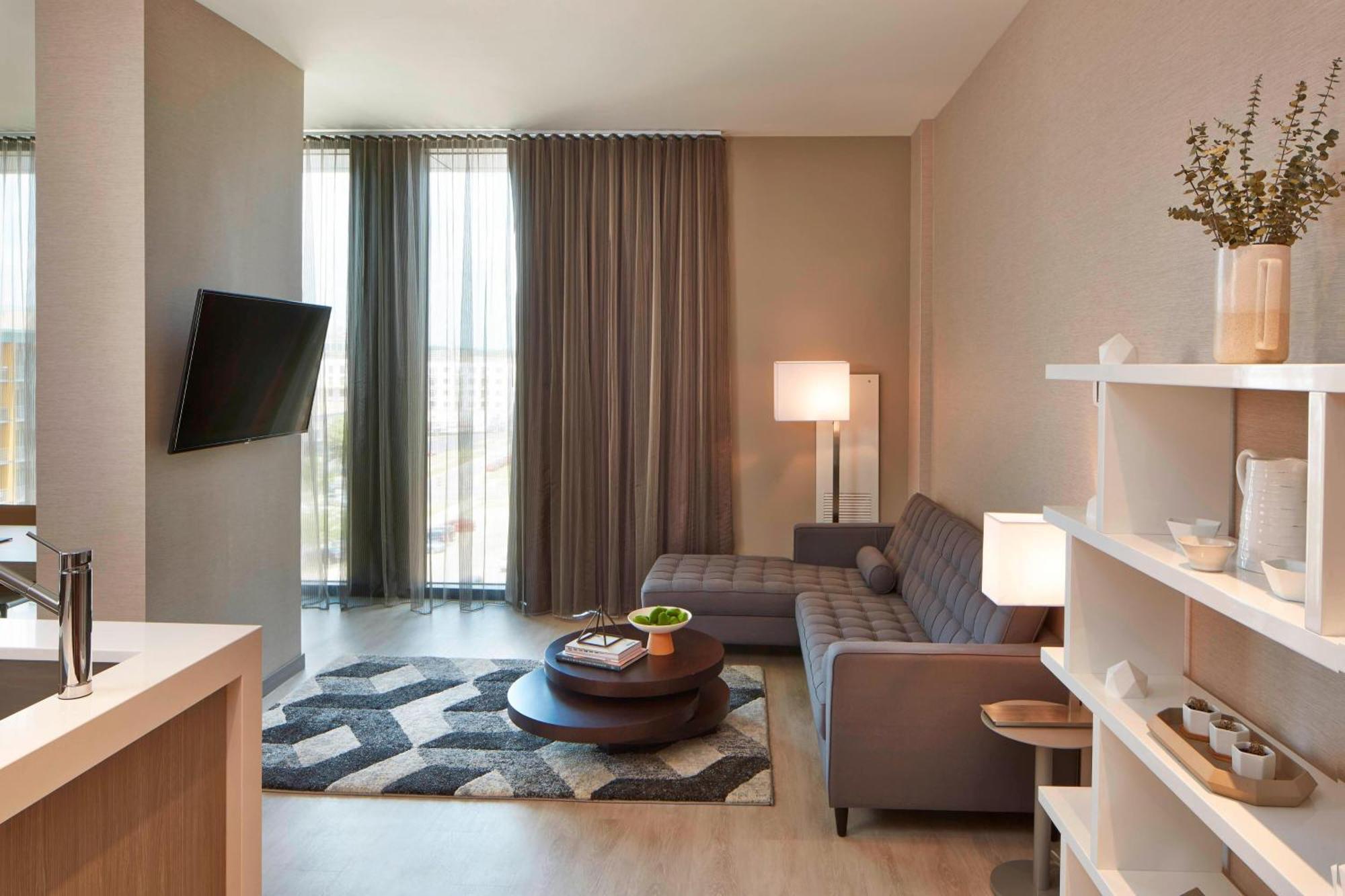 Ac Hotel By Marriott Des Moines East Village Eksteriør billede