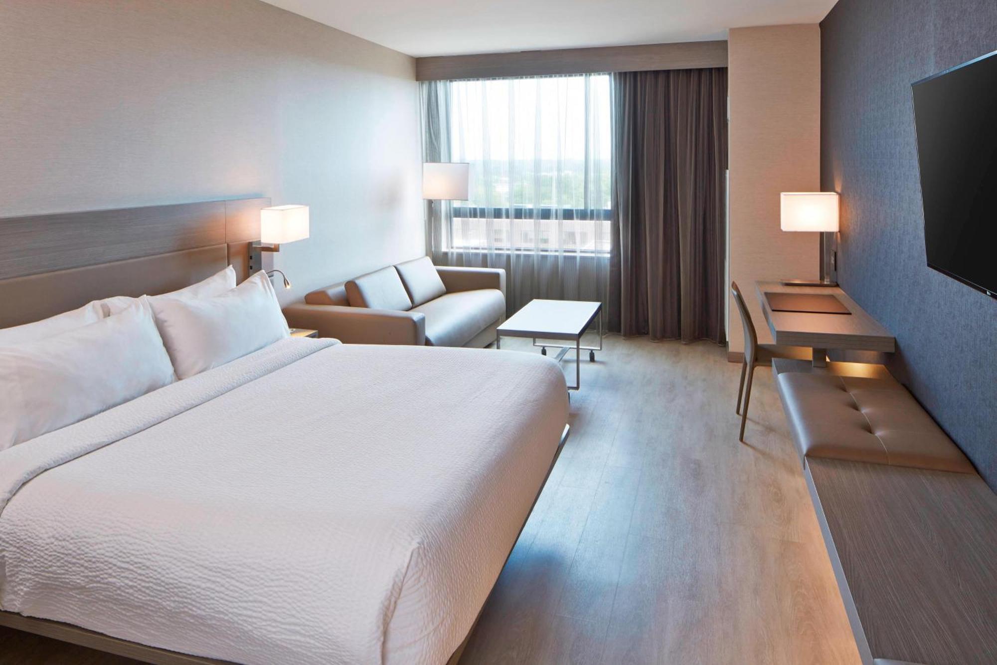 Ac Hotel By Marriott Des Moines East Village Eksteriør billede