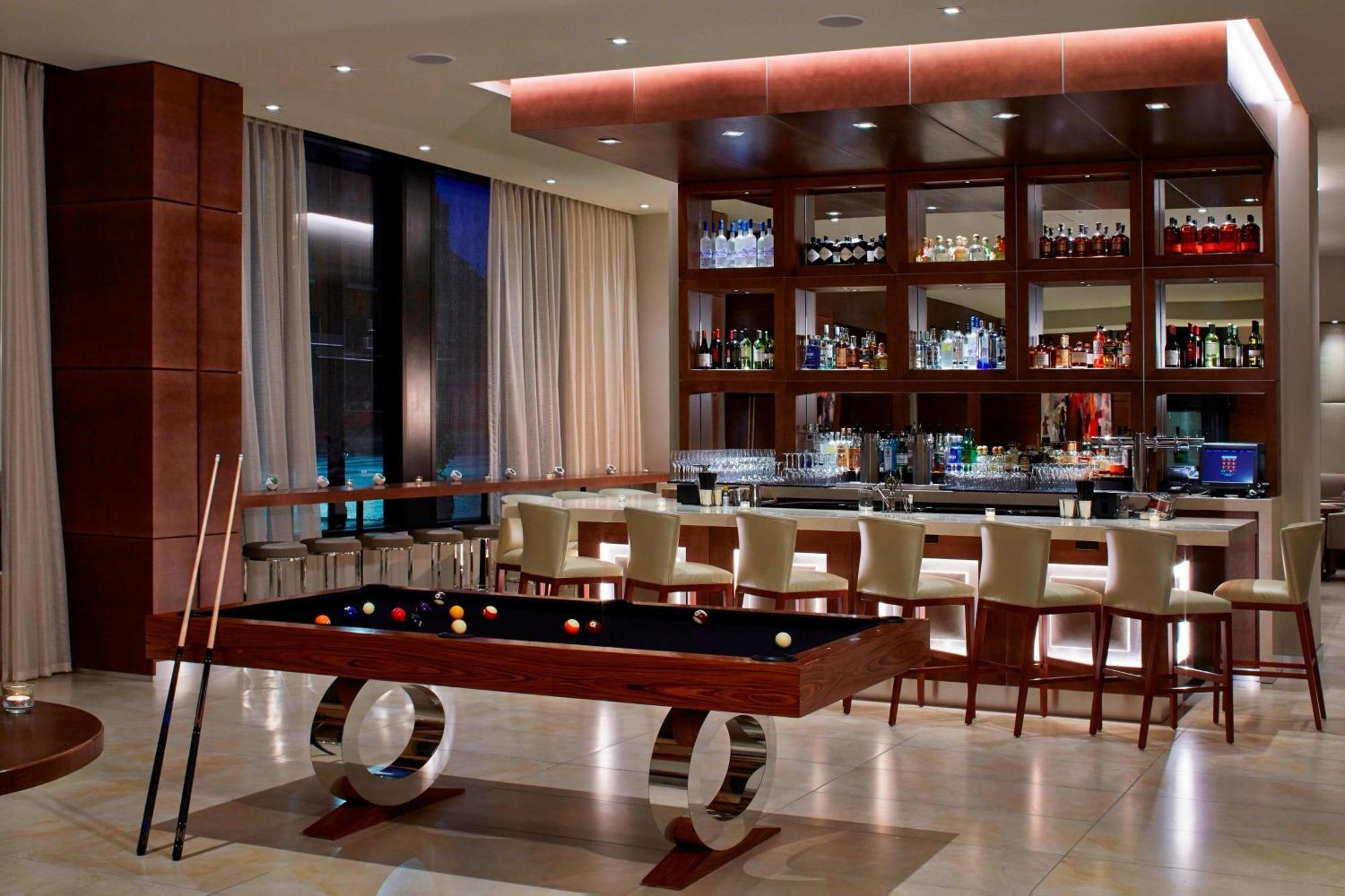 Ac Hotel By Marriott Des Moines East Village Eksteriør billede